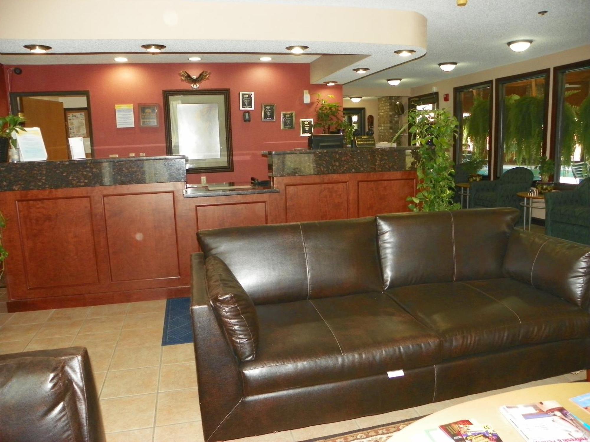 Royalton Inn & Suites Upper Sandusky Kültér fotó