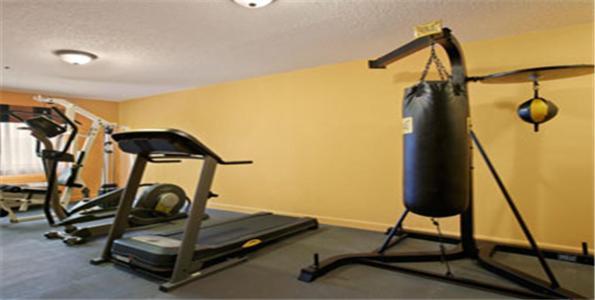 Royalton Inn & Suites Upper Sandusky Létesítmények fotó